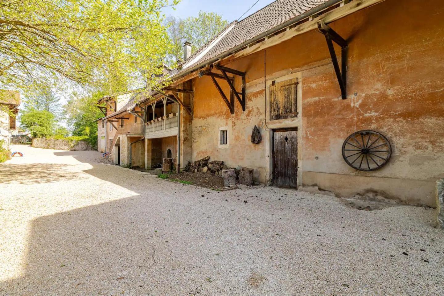 Moulin Du Buis - Bain Nordique, Charme Et Detente Saint-Sorlin-en-Bugey Exterior photo